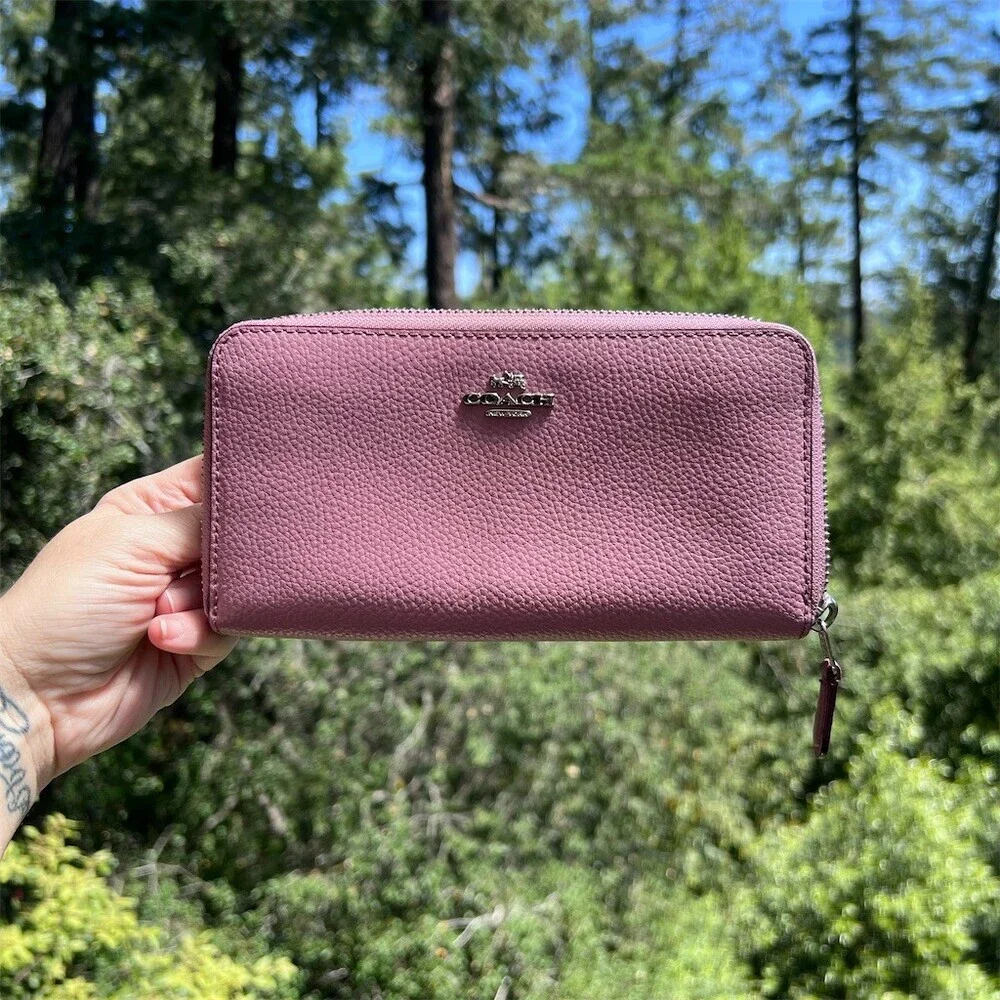 COACH Long Zip-Around Wallet Pink/Purple Pebble Leather Silver Hardware AUTHENTC